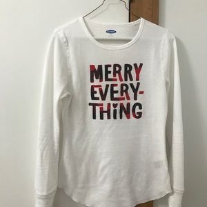 Medium women’s Old Navy Merry Everything shirt